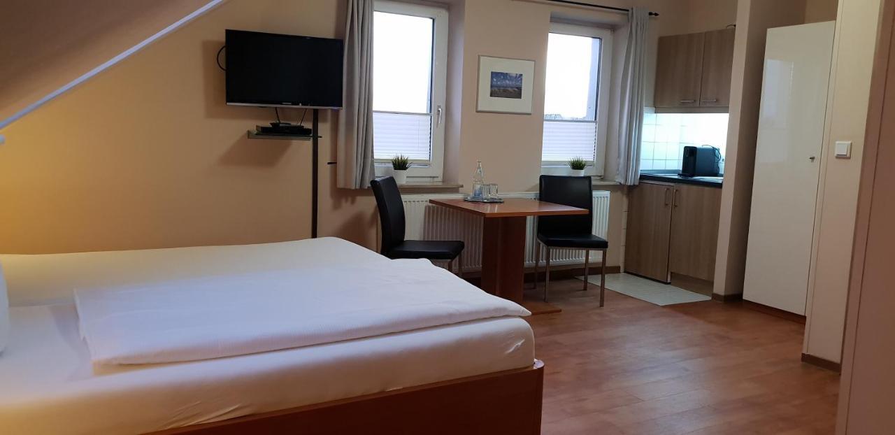 Airport Hotel One Aparthotel Sylt Eksteriør billede